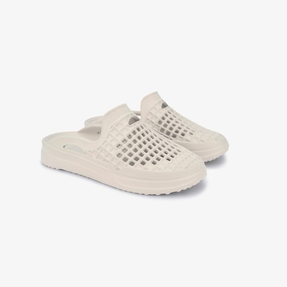 Lusso Cloud Scenario Slide in Bone White (NWT) - Picture 2 of 9